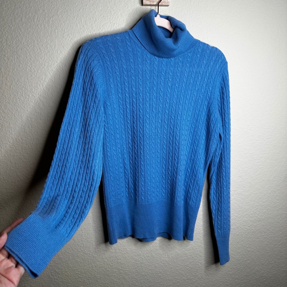 Saks Fifth‎ Avenue 100% Cashmere Cable Knit Turtleneck Sweater Luxury Preppy M